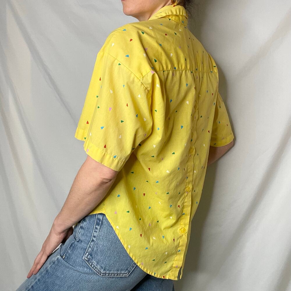 Vintage 80s 90s heart print yellow button-down shirt blouse oversized hearts S - Picture 3 of 17